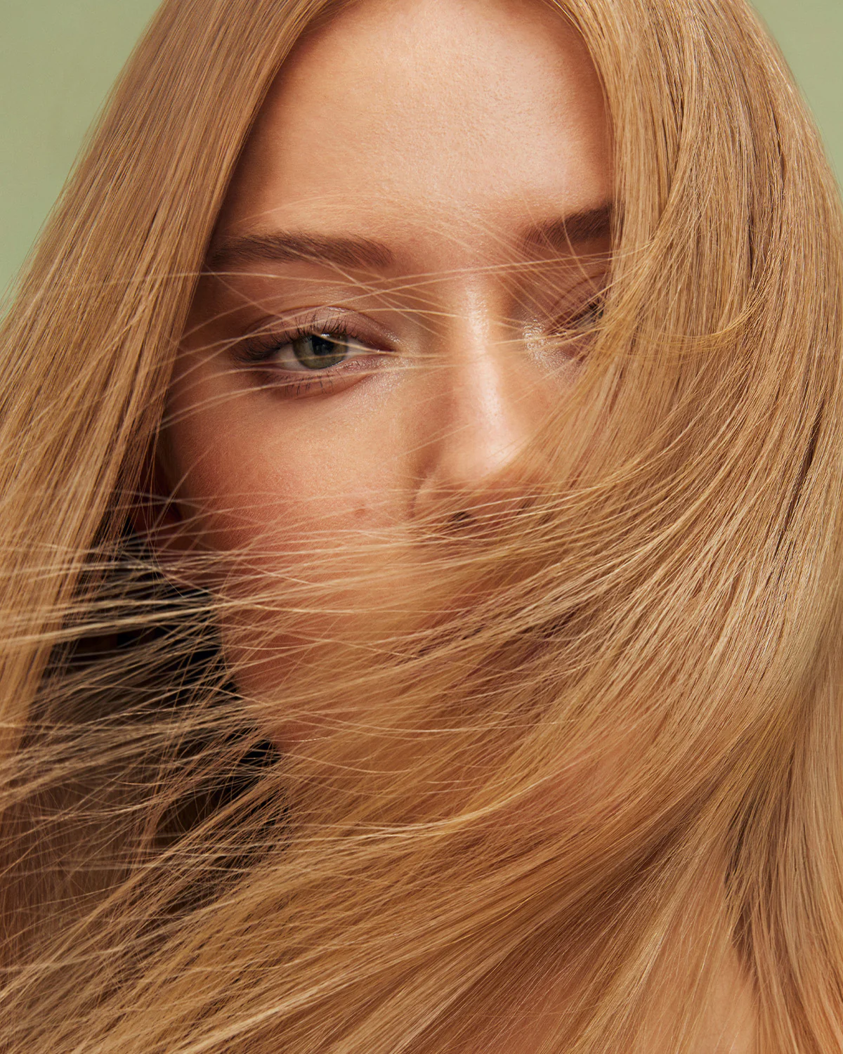 Maria Nila Color Refresh Beige Blonde 9.23 - 300ml - Image 5